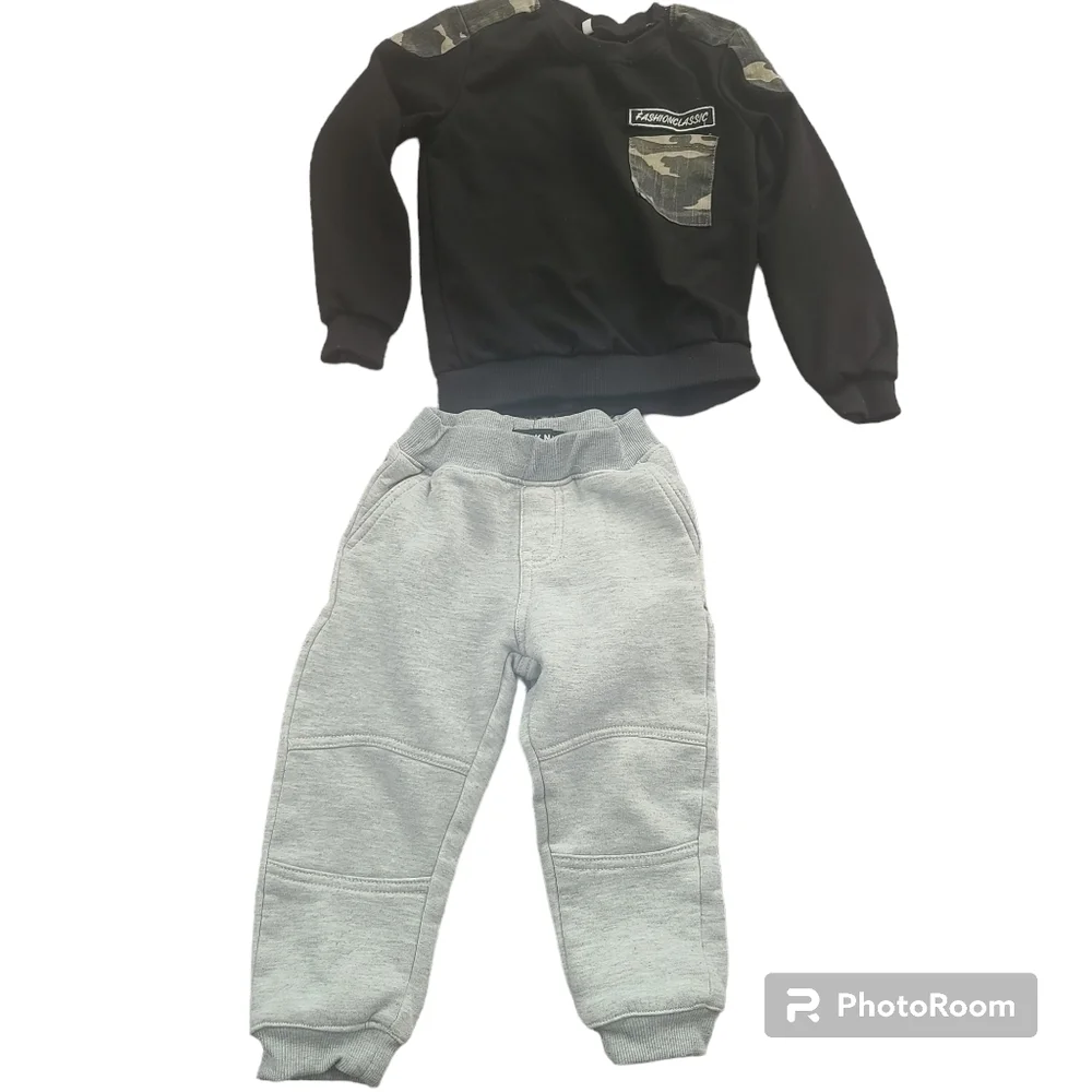CHILDREN Clothing bundle
